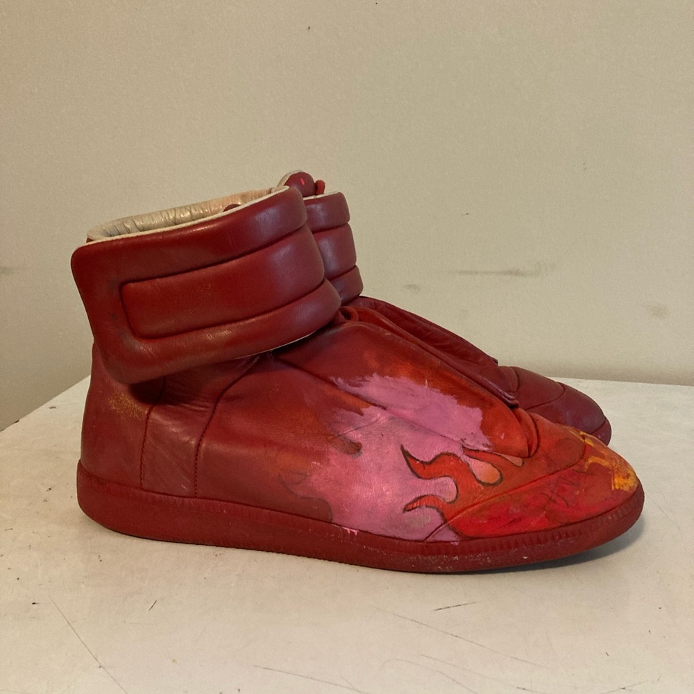 Maison Martin Margiela THRASHED